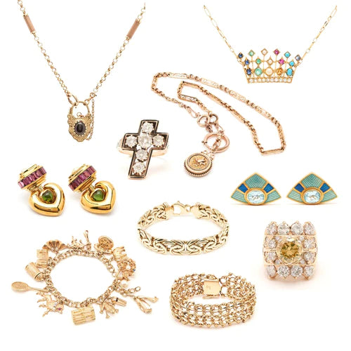 THE TOP 10 ESSENTIAL JEWELRY PIECES FOR EVERY COLLECTION